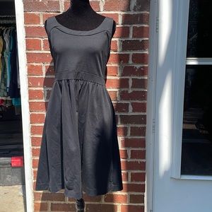 EUC CYNTHIA ROWLEY sleeveless little black dress. Knee length Women’s Medium